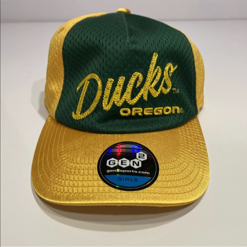Oregon Ducks girls hat